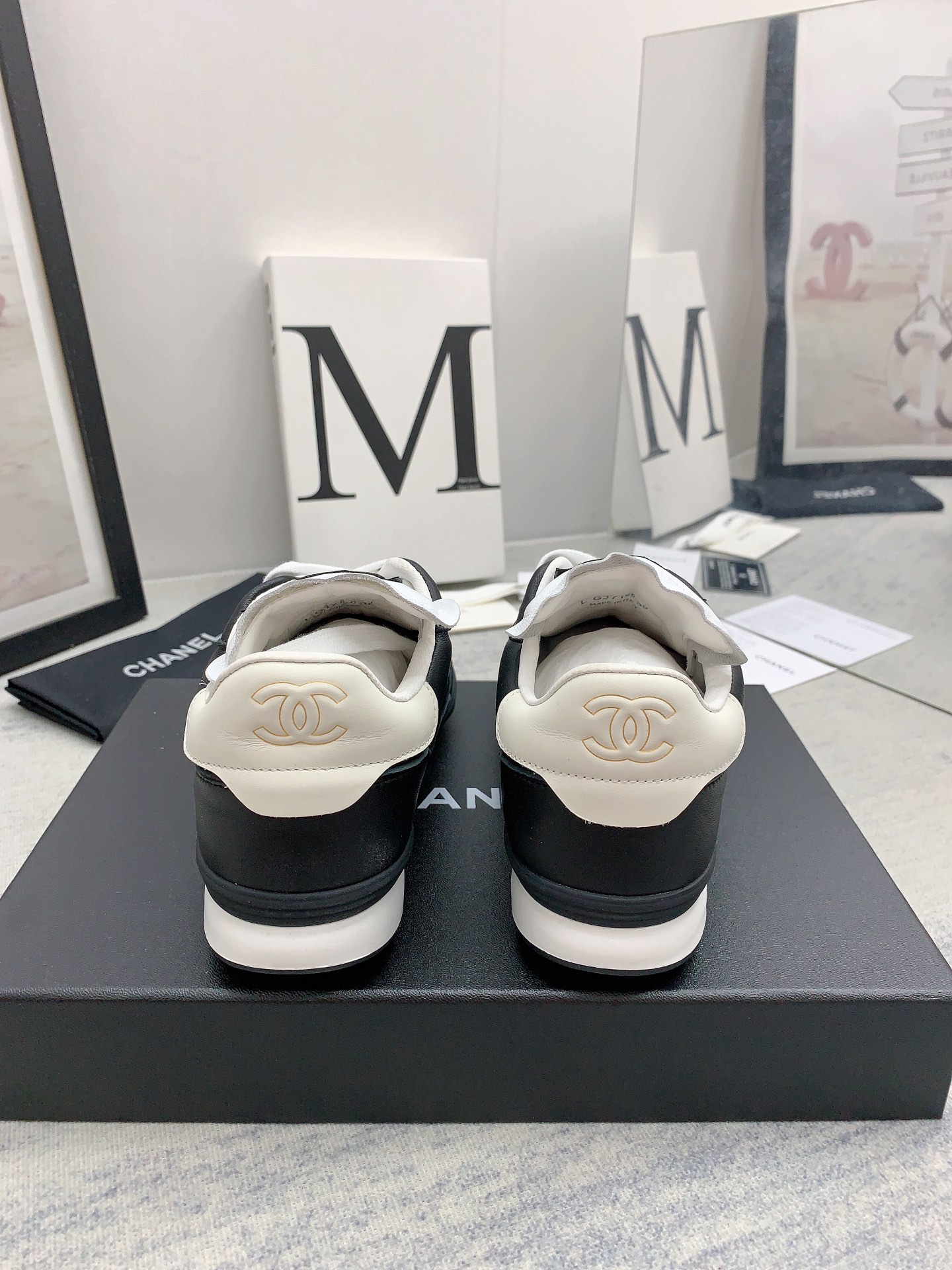 Women's high heels